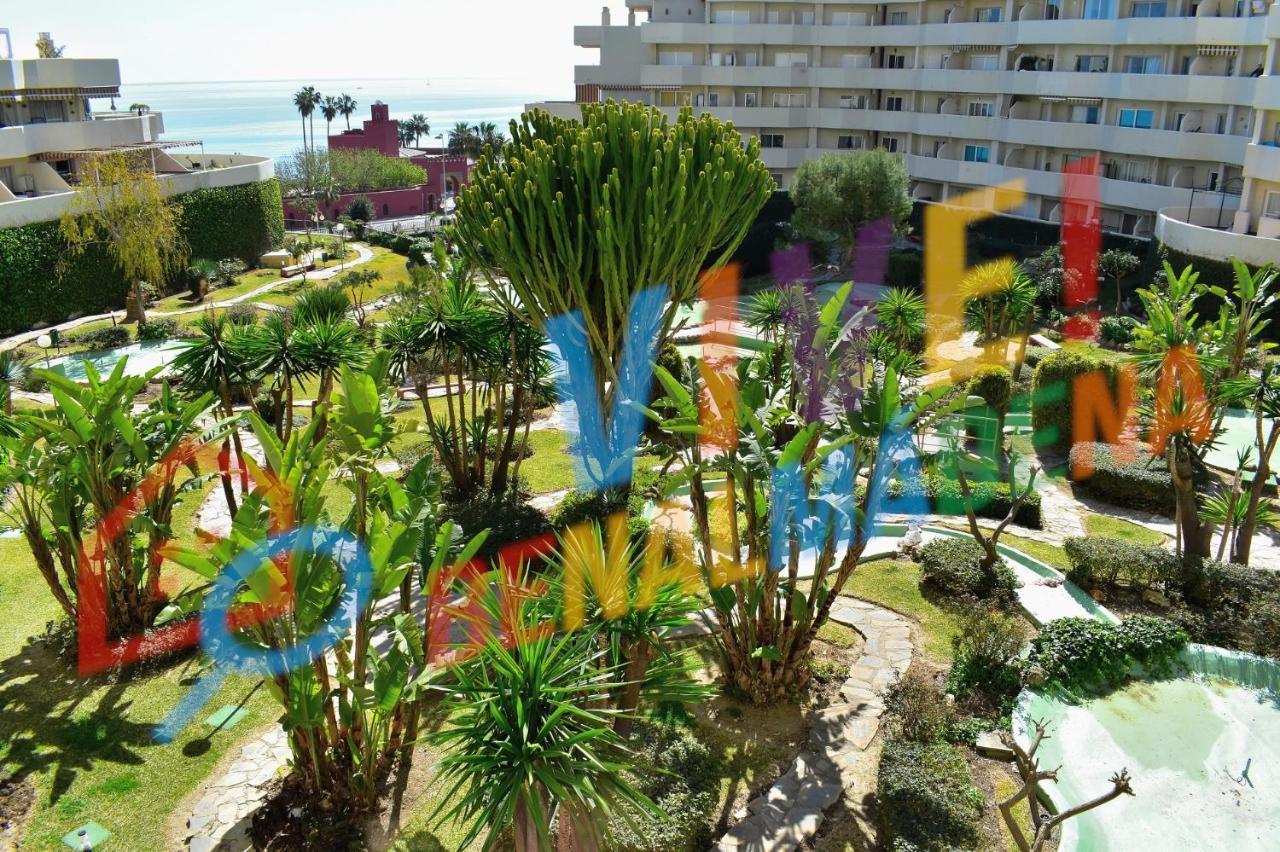 VIVE BENALMÁDENA Apartamento BENAL BEACH 423, Primera Línea de Playa, Parque Acuático Exterior foto